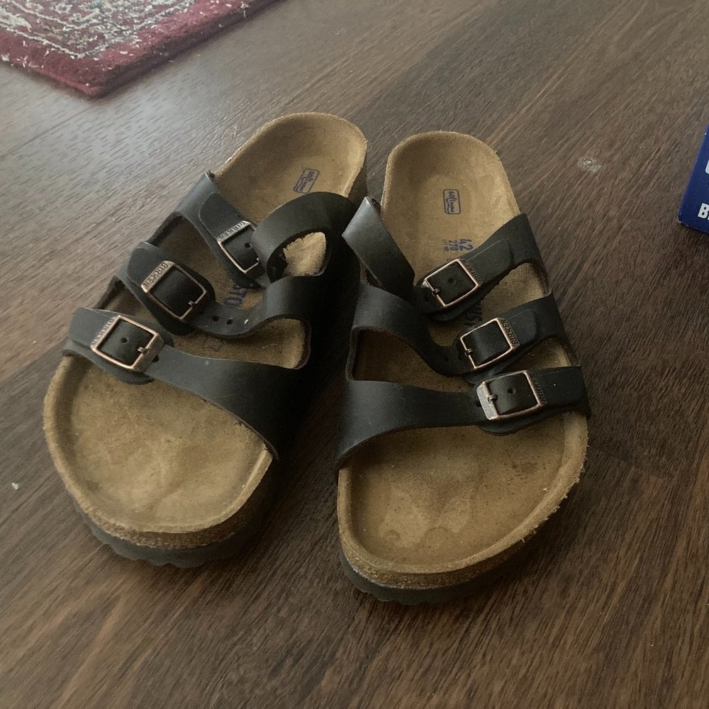 *LIKE NEW* Birkenstock Florida Size EU 42